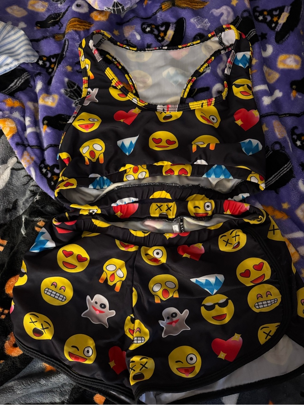 Emoji Print Two-Piece Active Set - Black & Yellow